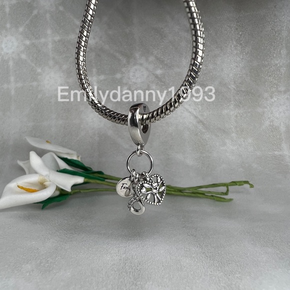 Pandora charms - Picture 2 of 4